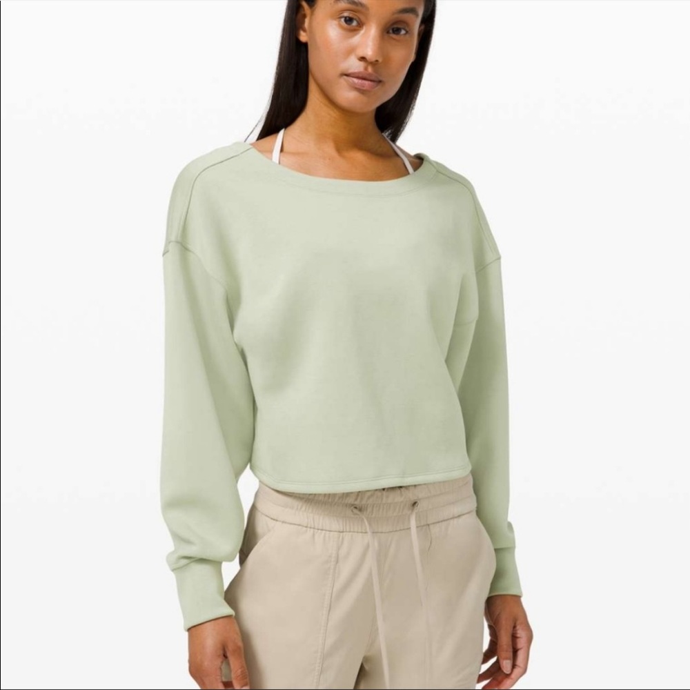 Lululemon Twist Back-To-Front Pullover Fern Green… - image 2